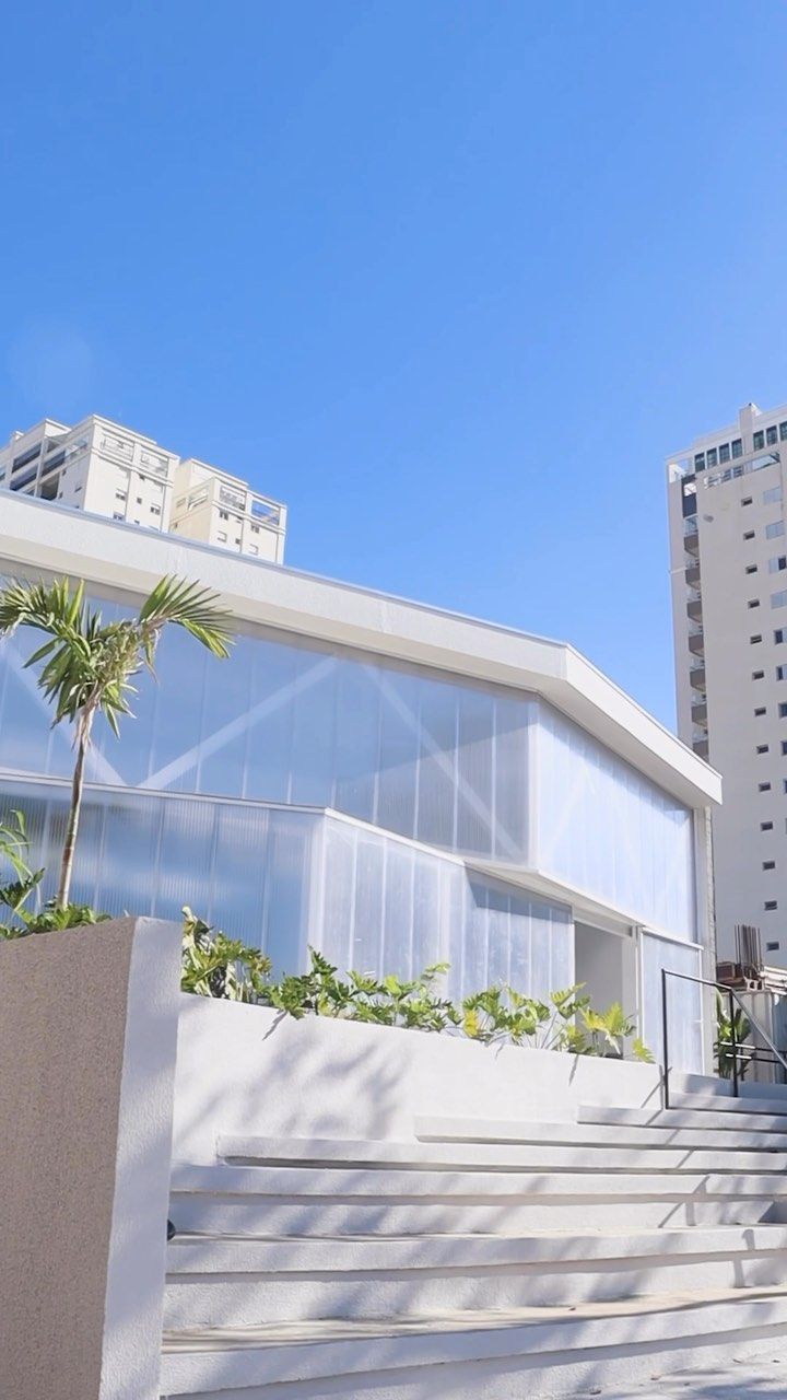 Stand de Vendas Montante Living Design