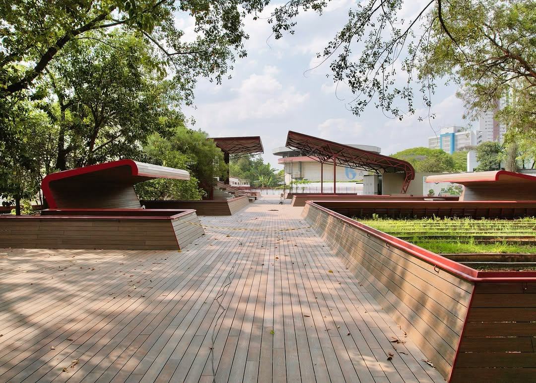Praça Victor Civita